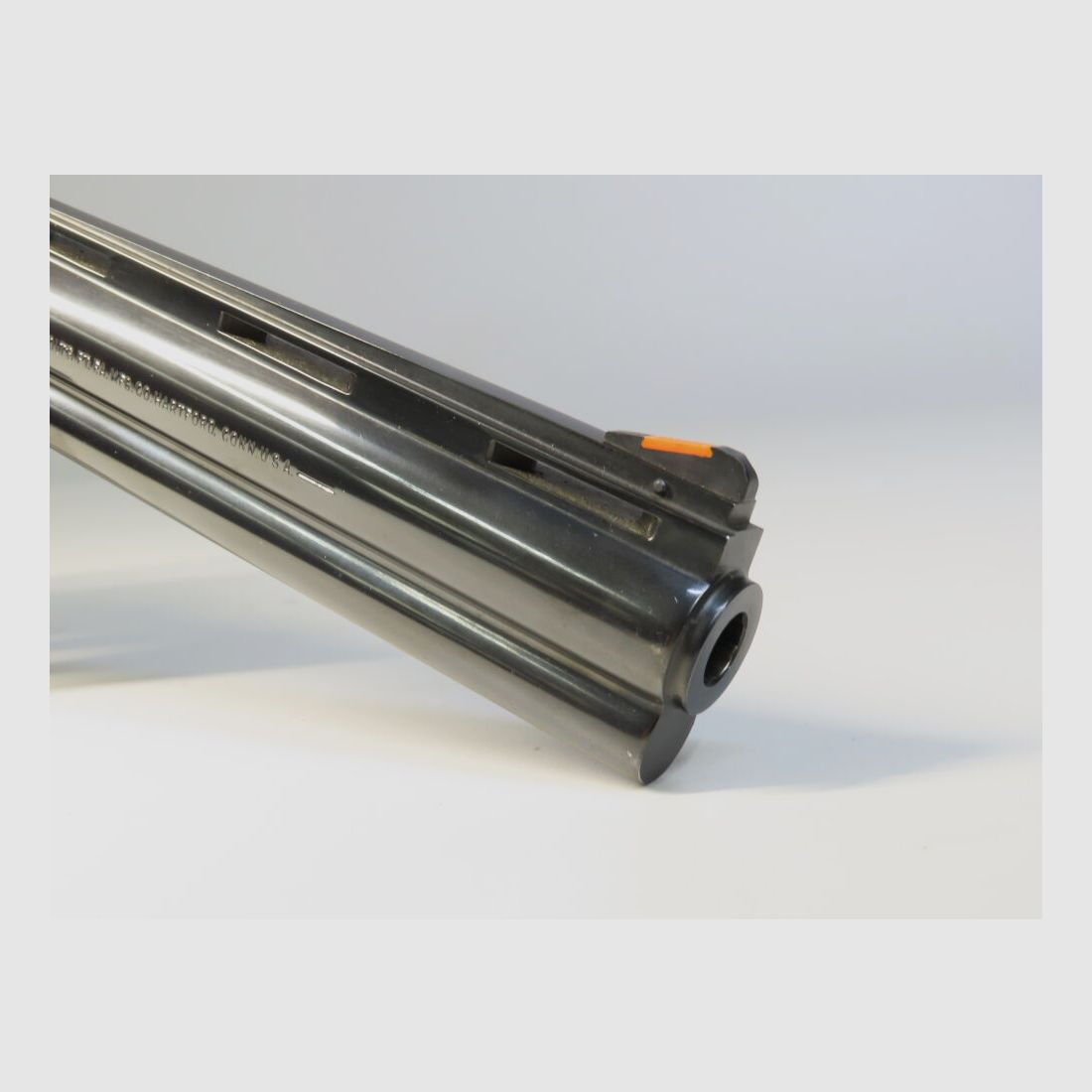 Colt Python 6" cali z 1971 roku