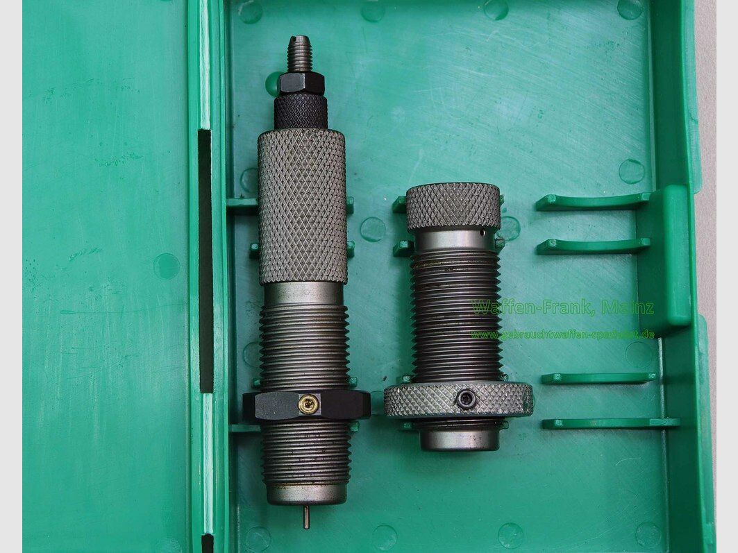 RCBS neck sizing die; trimming die .300 Winchester Magnum