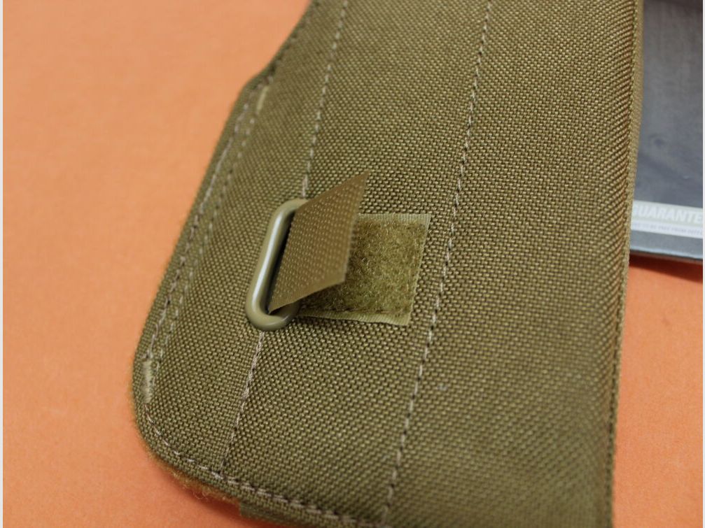5.11 LBE Holster (58780) 131 Flat Dark Earth Holster Universale per Destrimani., immagine 5 di 7