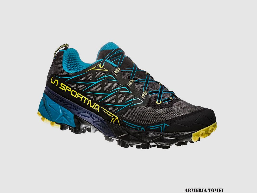 LA SPORTIVA – HERREN – AKYRA Carbon / Tropic Blue, Bild 1 von 6
