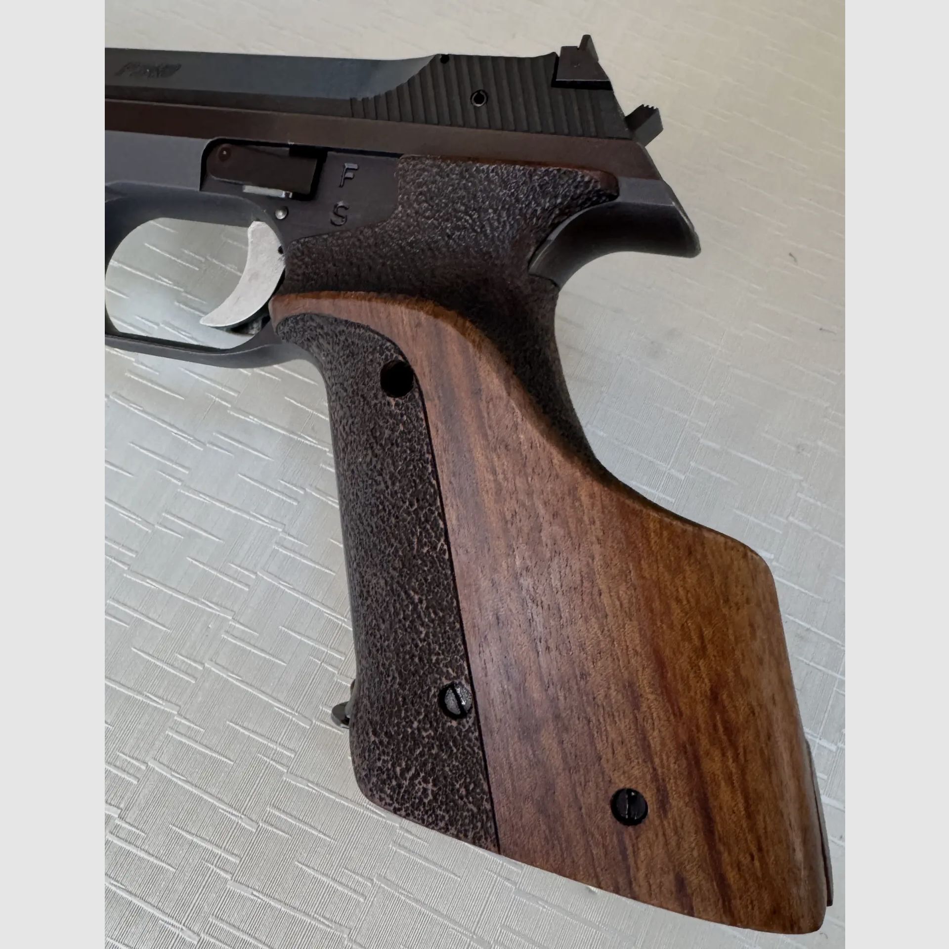 SIG Hämmerli P240 – caliber .38 Special WC