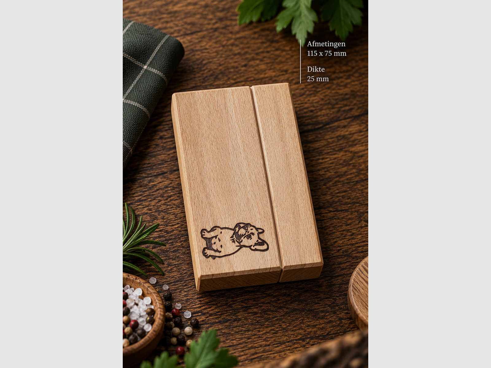 Atelier Julien x Jagter Mini planche de service en bois avec motif de chasse