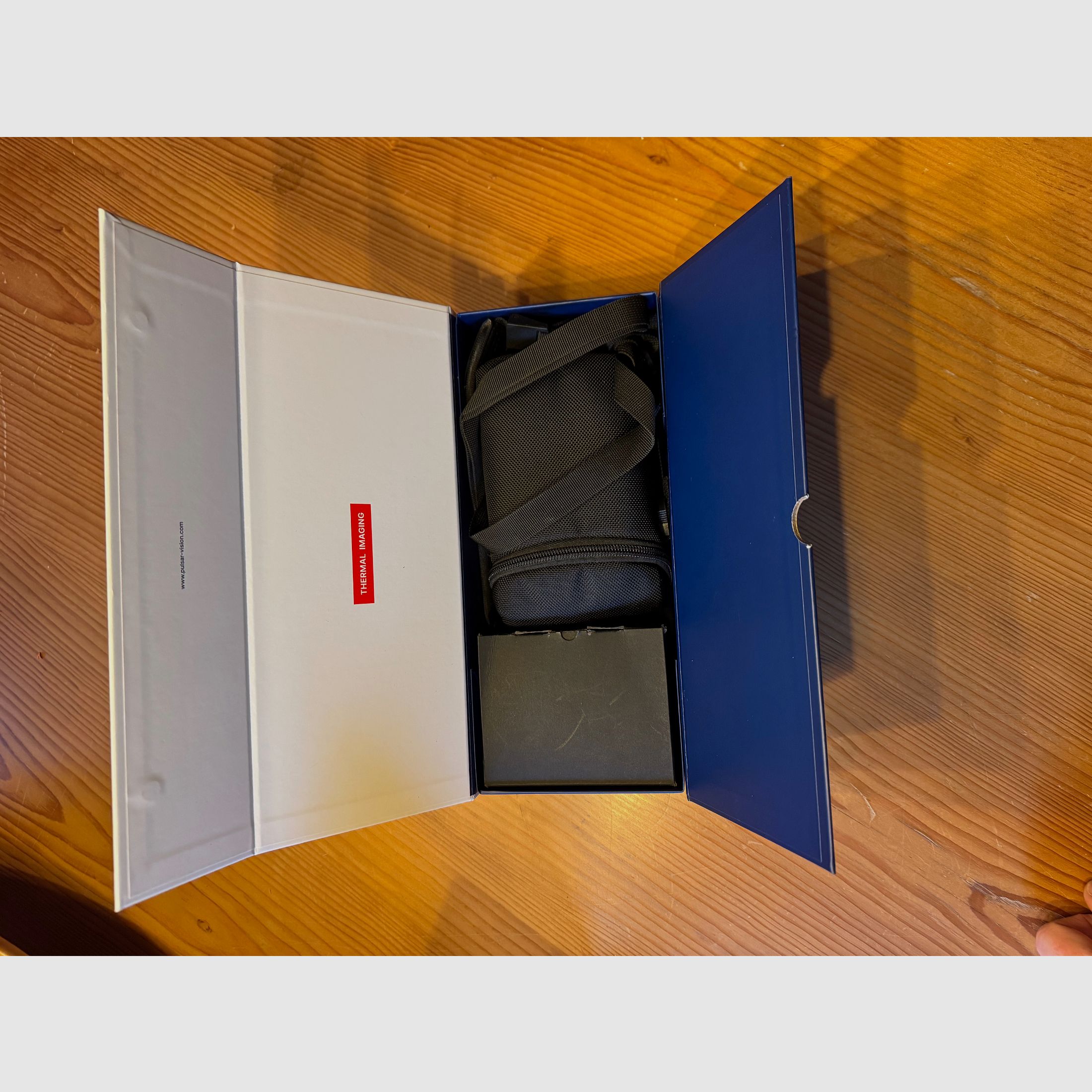 Pulsar Axion 2 XQ35 kamera termowizyjna