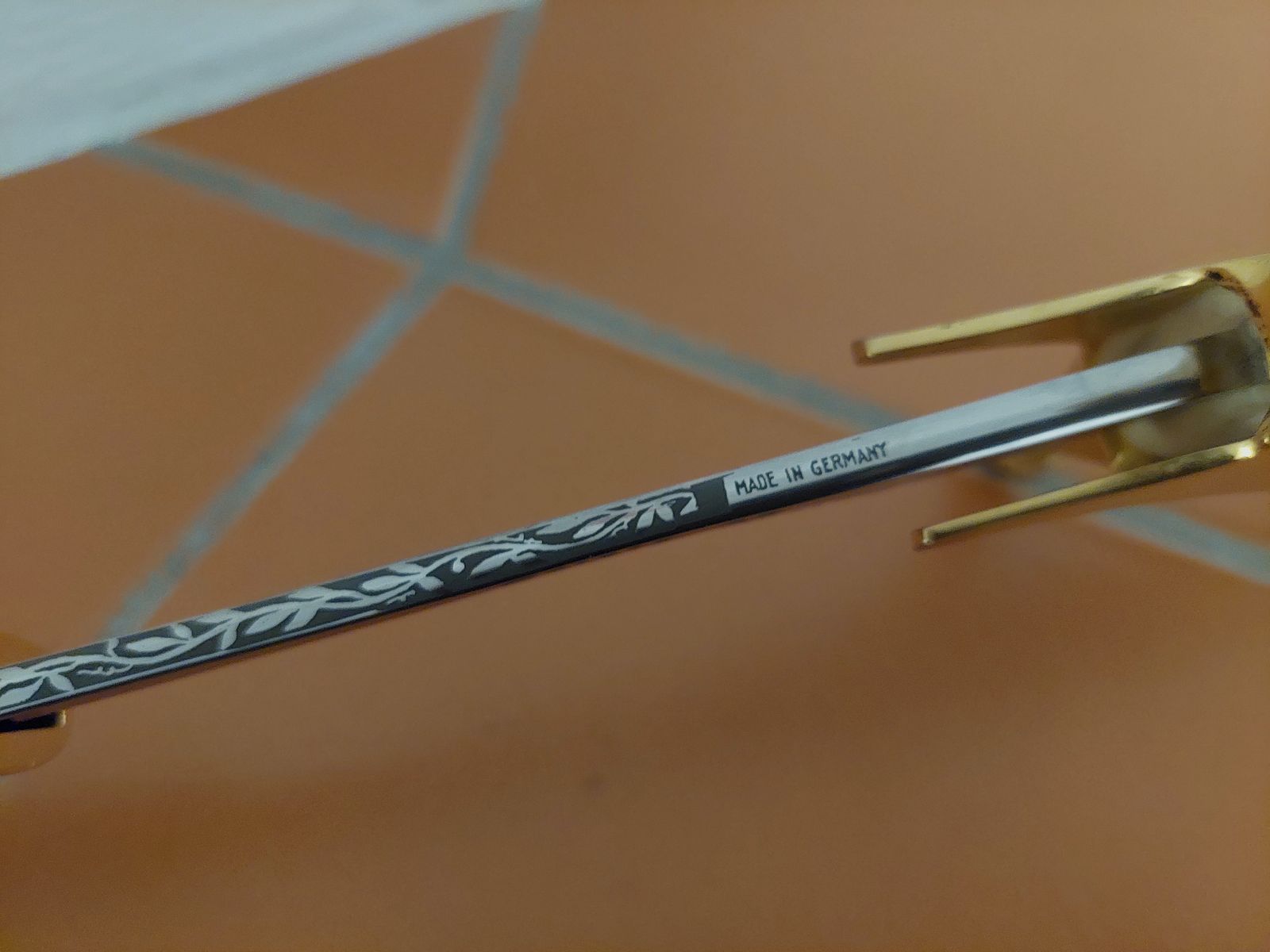 WKC Sabre / Spada, USA Art.1012 SerialNr. 6-82, 24 carati dorato