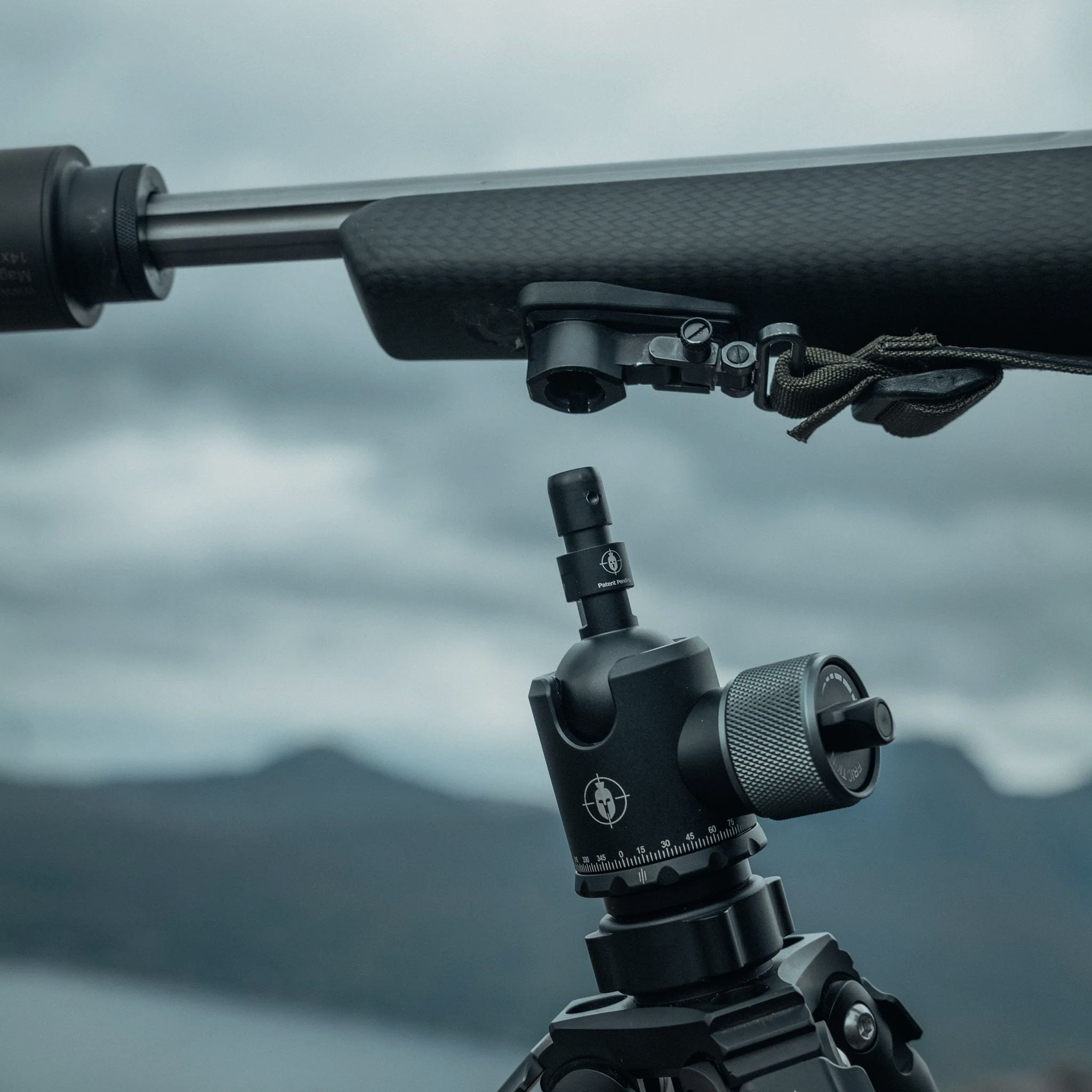 Spartan Classic Rifle Adapter für Riemenbügelaufnahme – MagnaSwitch™
