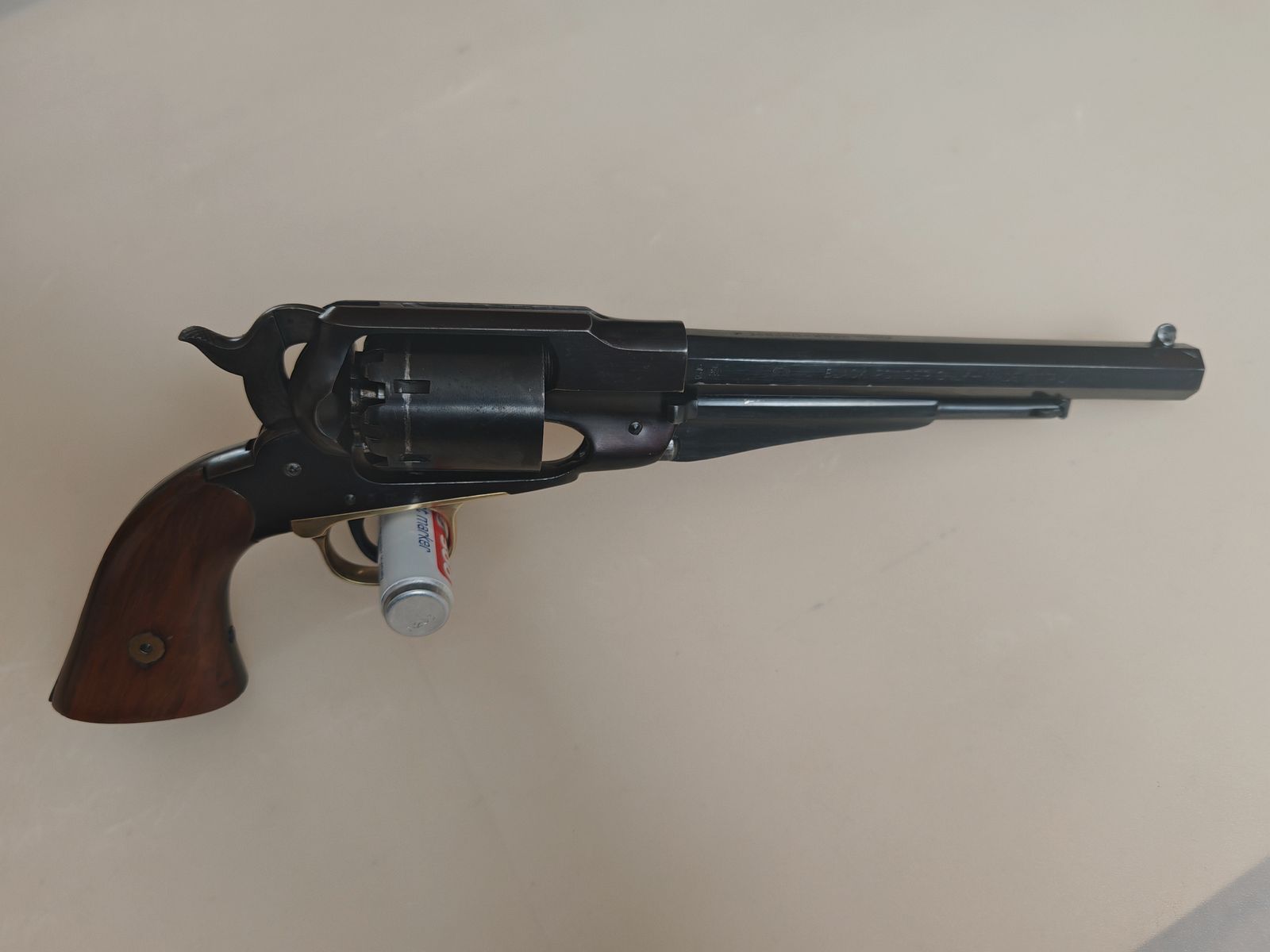 Perkussions Revolver Mod. 1858 New Army Hege Uberti