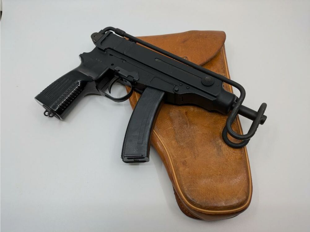 CZ VZ61