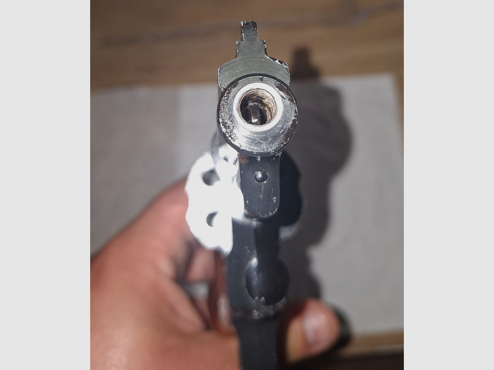 Erma egr 77 PTB 601 ben tenuto bene con impugnature combat