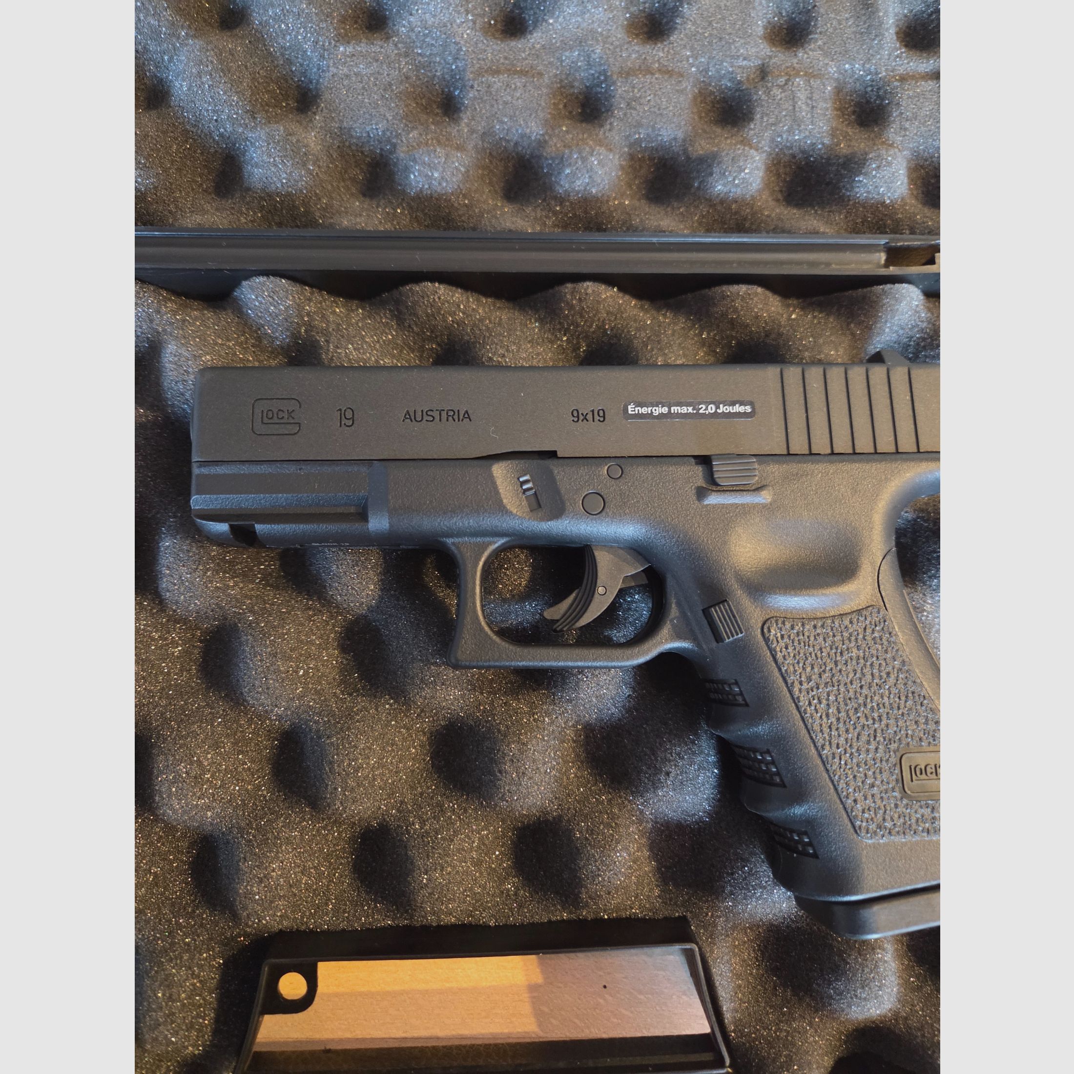 Airsoftpistole Glock 19  6mm  NBB, Bild 4 von 5