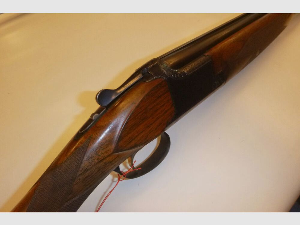 Browning B25