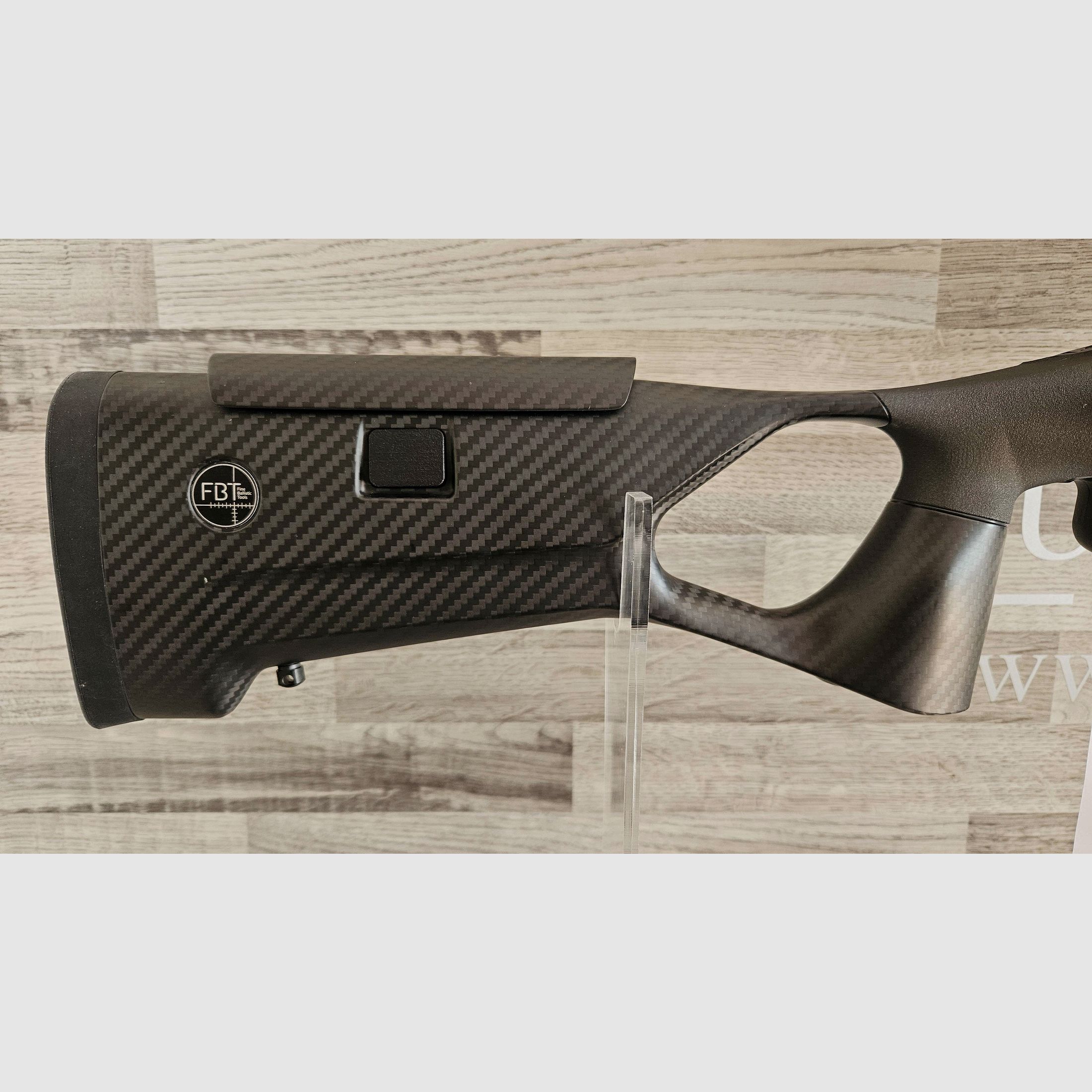 Neuware vom Fachhandel - Savage 110 KLYM .300WSM - FBT Carbon Lochschaft - Carbonlauf - Komplettset