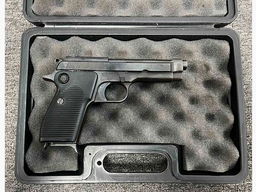 Helwan 9mm / Beretta 92 Nachbau