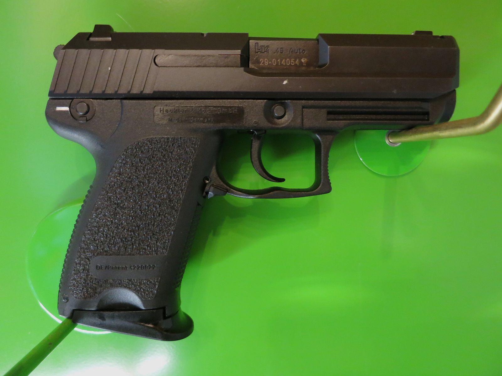 Heckler & Koch USP Compact (Universale Selbstladepistole), .45 ACP       #80-