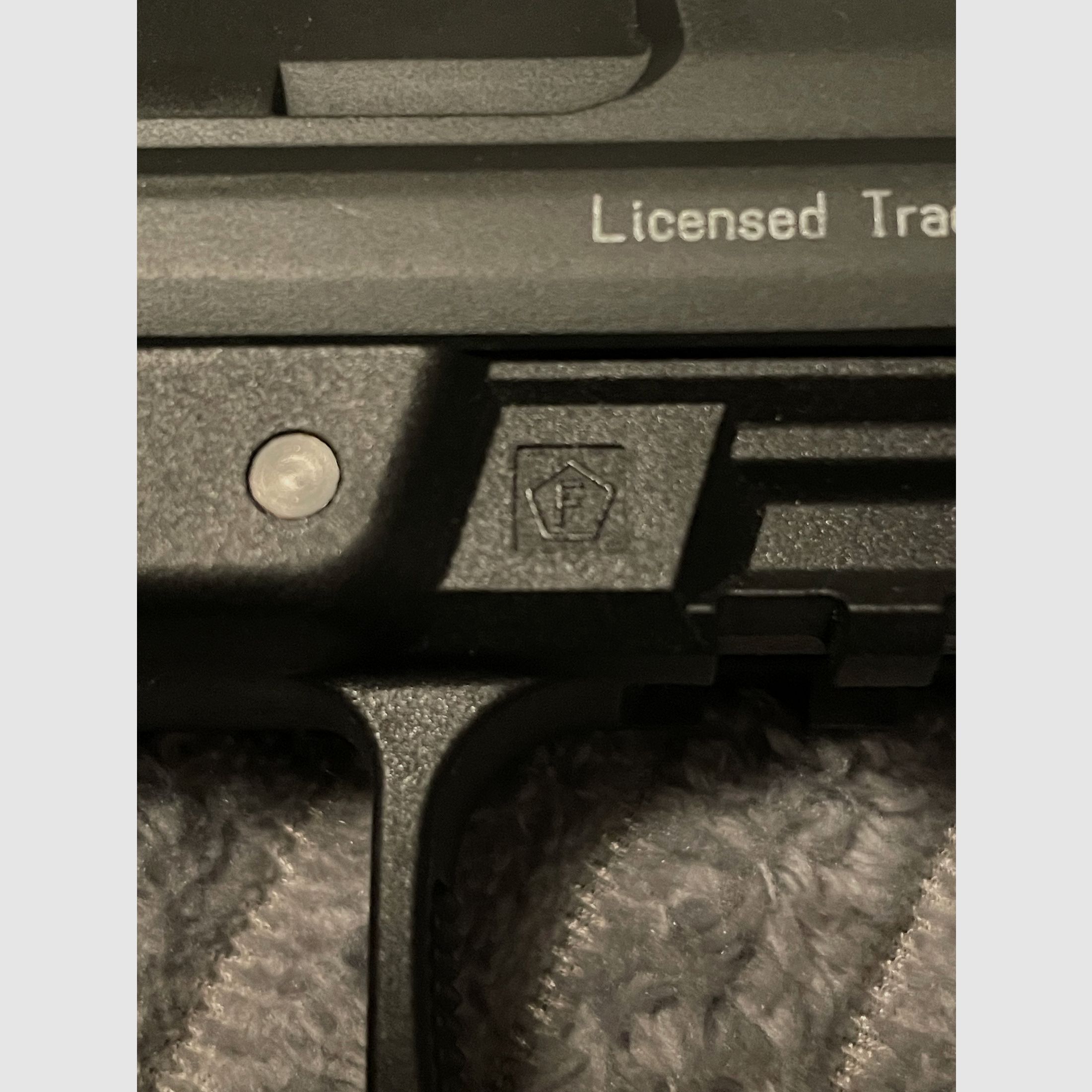 Umarex Heckler&Koch P30, CO2 4,5mm(.177 cal.) Diabolo & 4,5mm(.177cal.) BB