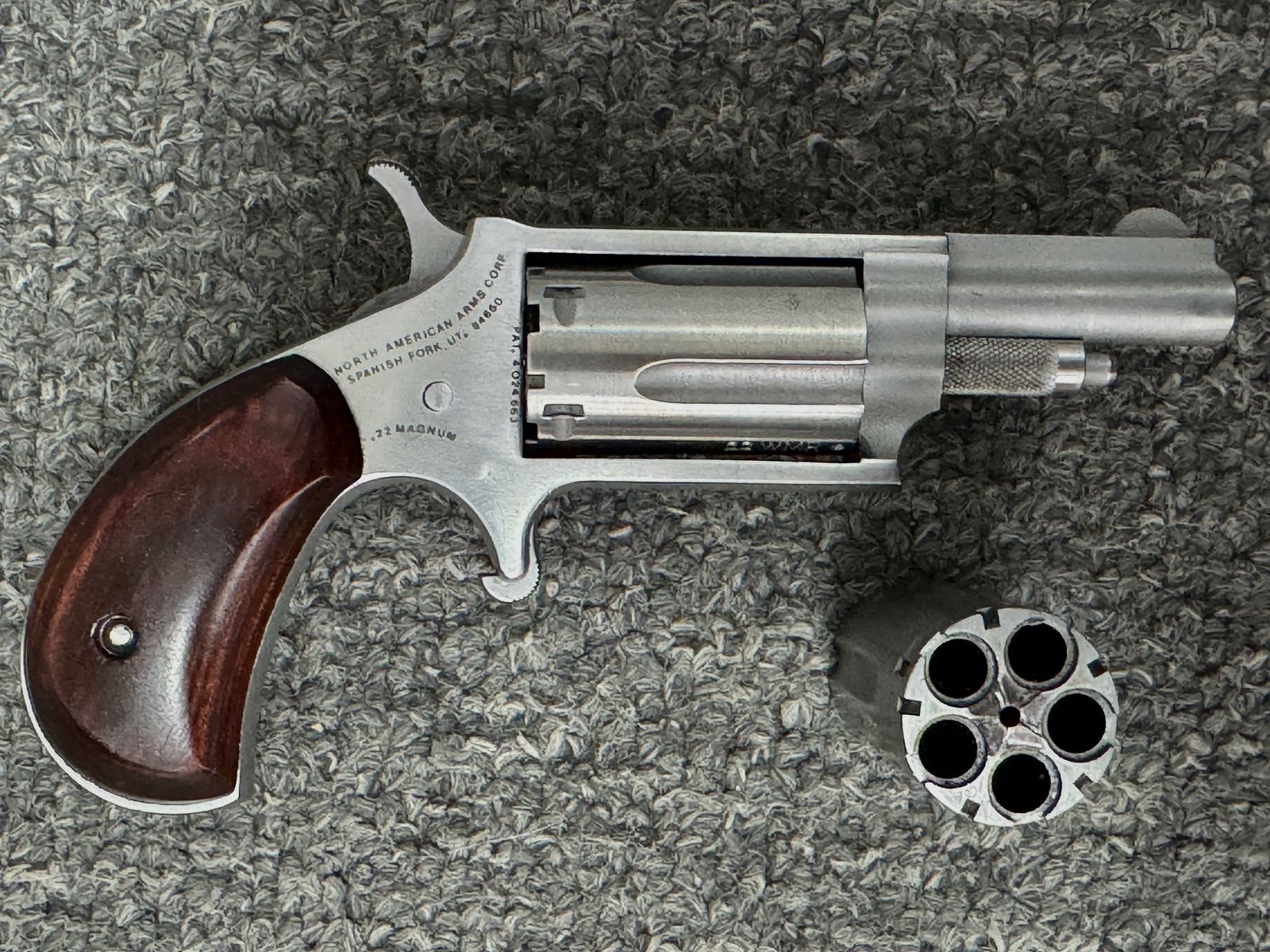 North American Arms  Revolver Edelstahl .22lfb & .22Win.Mag