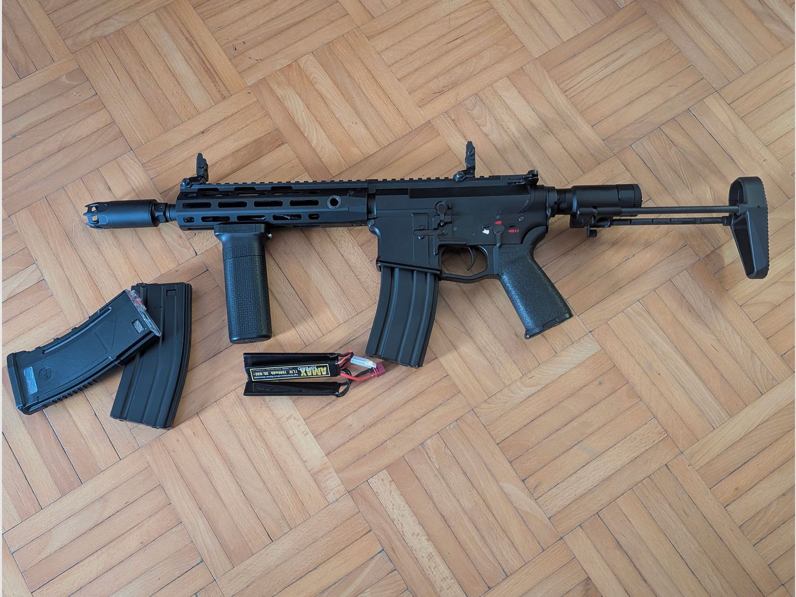 Begadi Sport M4 "Nova" Gen.5 S-AEG with Pro HopUp, Mosfet, CORE EFCS