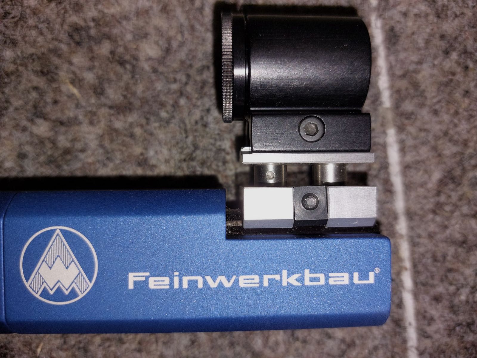 Feinwerkbau P70 Alu azul
