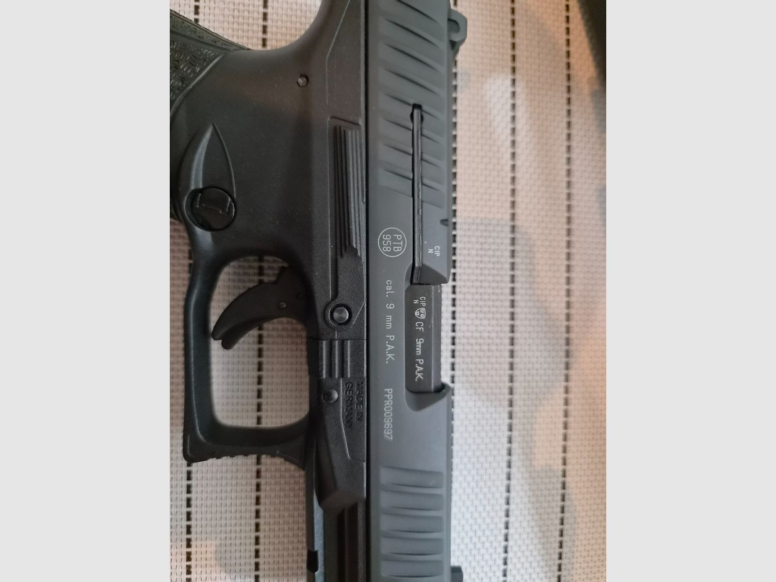Walther PPQ M2 9mm P.A.K.