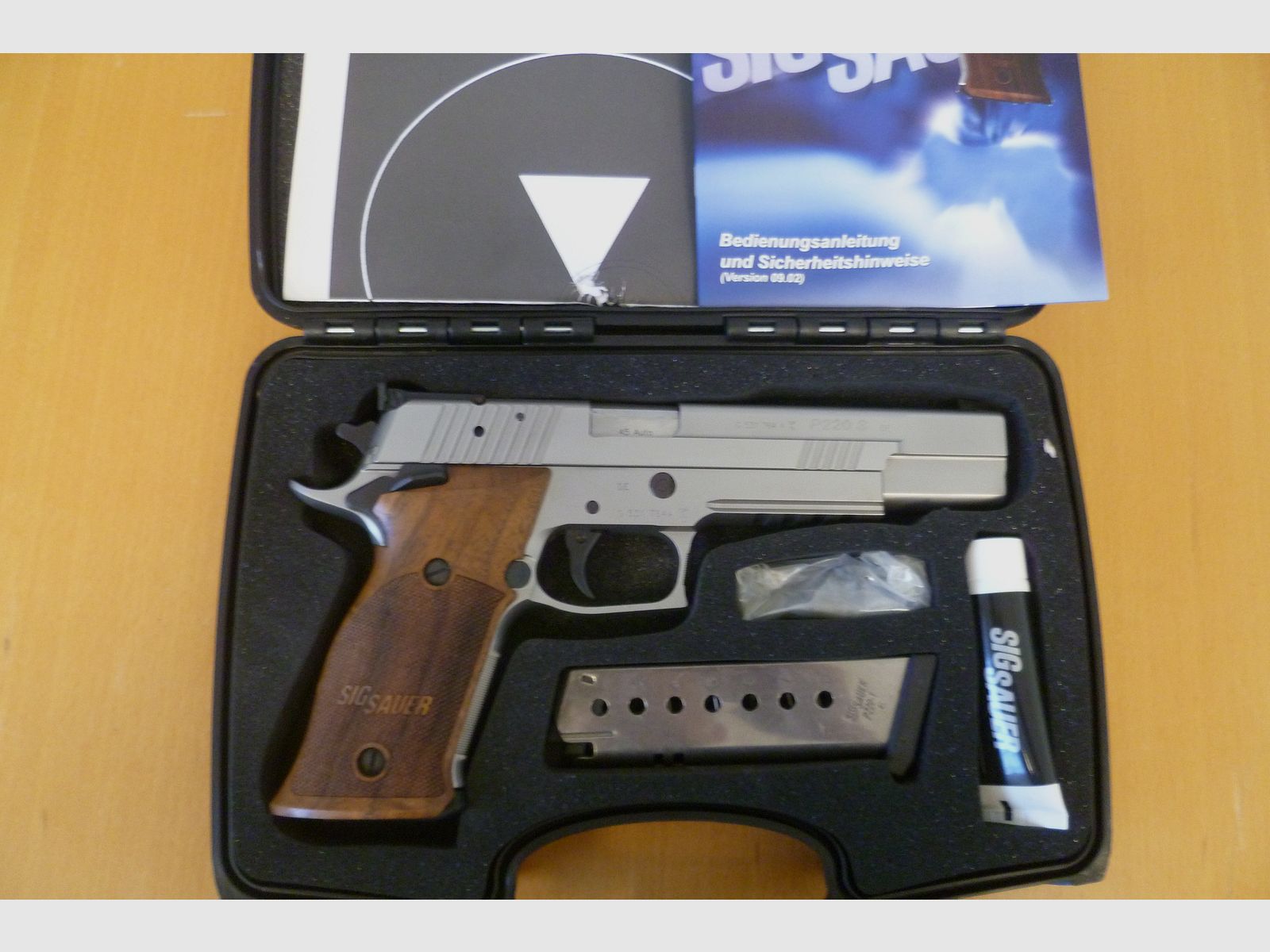 Pistole SIG Sauer P 220 S .45 Auto