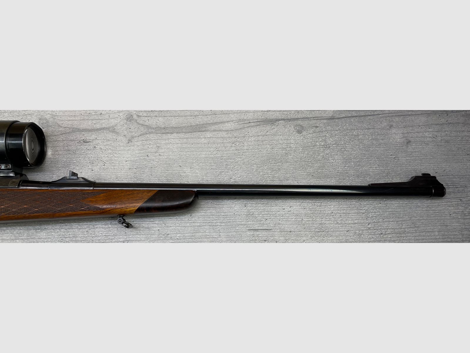 Sauer/ Weatherby Mod. Europa Kal.: .300 Weatherby Magnum + Zeiss Diavari-D 2,5-10x52