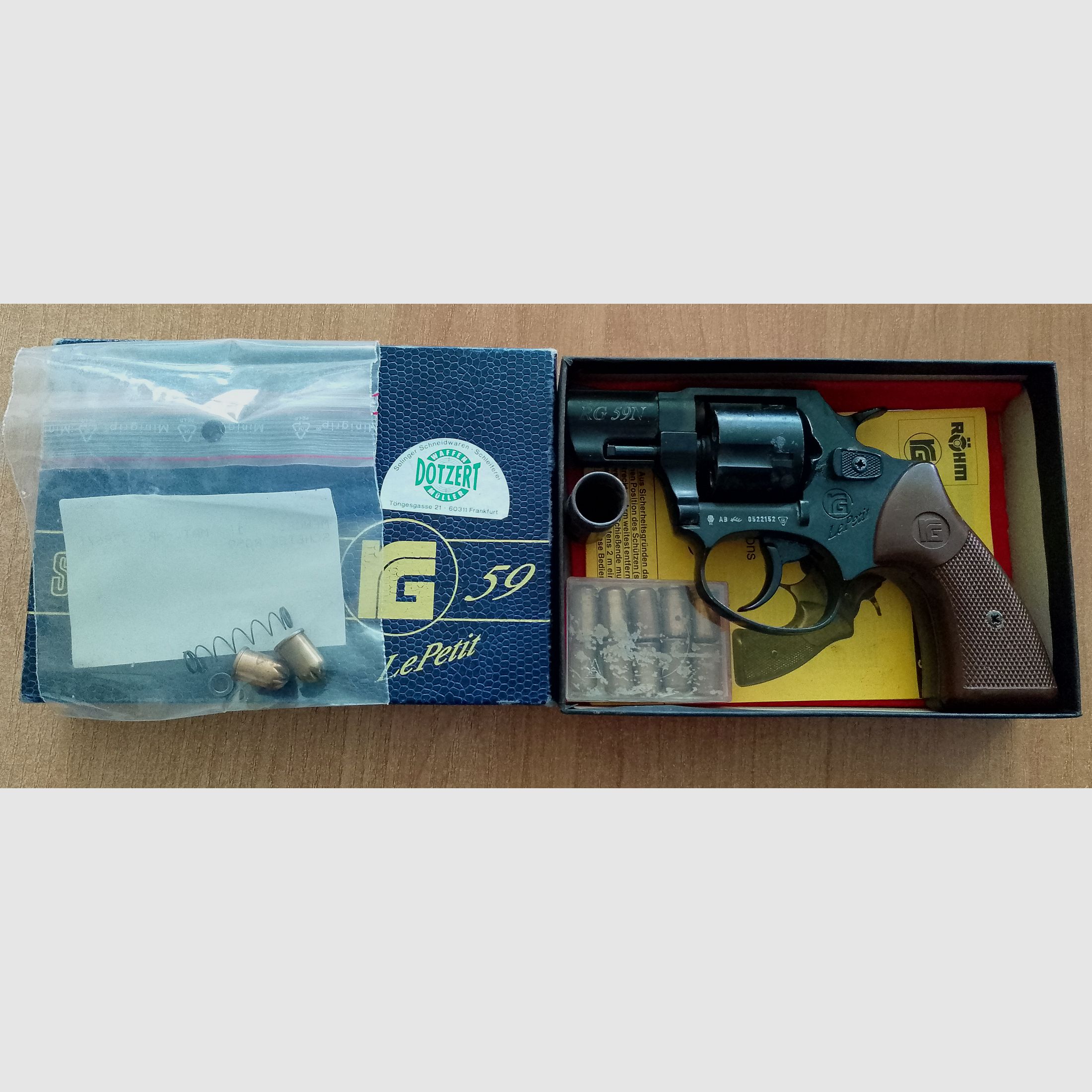 Röhm RG 59N Le Petit Schreckschussrevolver im Kaliber 9mm R.K. mit OVP!