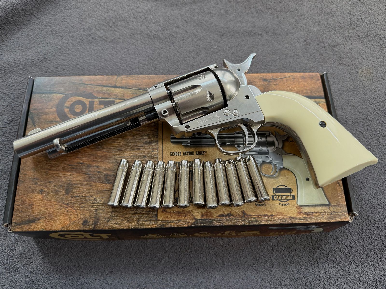 Colt SAA Single Action Army 4,5mm Diabolo CO2 PEACEMAKER Umarex Legends