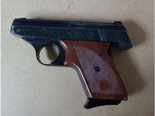 Röhm RG 8, 8 mm blank cartridges