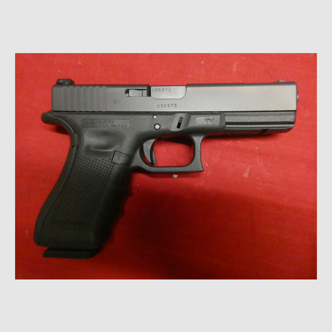 Glock	 17 C Gen 4