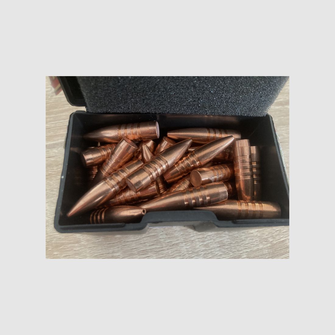 Geschosse Barnes 8mm .323" 200gr. TSX BT (bleifrei) 50 Stk.