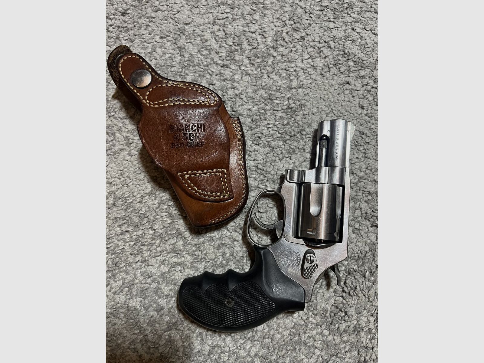 Smith &Wesson 60/9