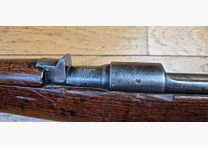 Mousqueton de cavalerie 1891 ou Moschetto da Cavalleria Carcano – Cal. 6,5×52 d&rsquo;origine – Baïonnette pliante intégrée sans son poussoir – Arme adaptée au modèle 1938 par Hausse fixe type Mod.1938 – Arsenal de Terni – Bon canon et mécanique – BE+