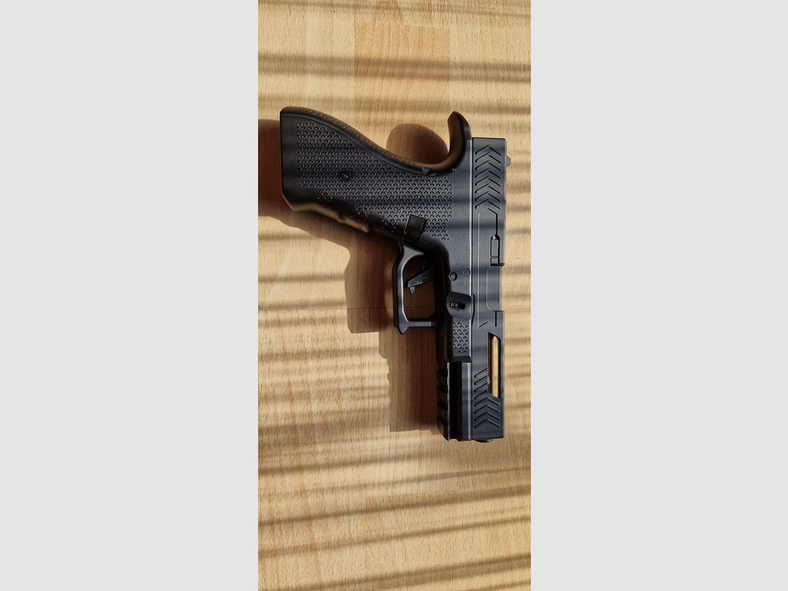 Cyma CM.131 Gen. 3 AEP pistol with Mosfet CM131 6mm Airsoft