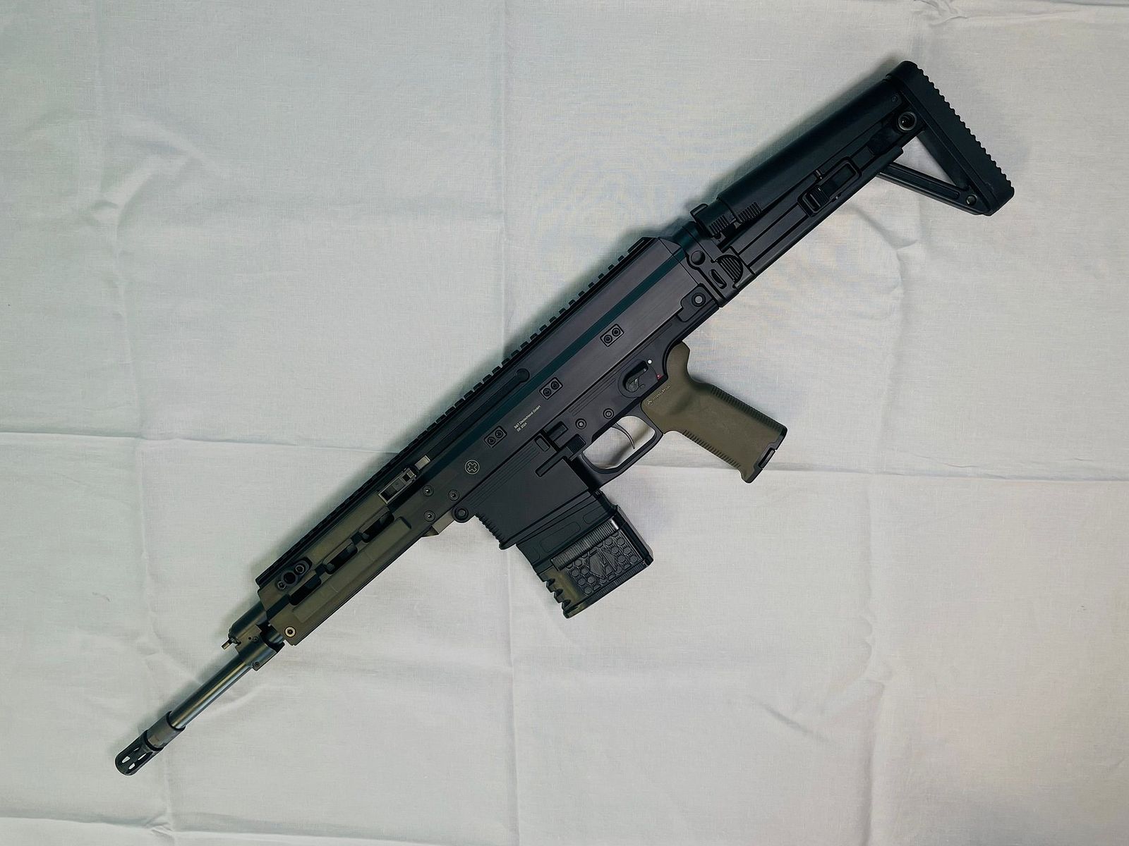 B&T APC308 PRO 13