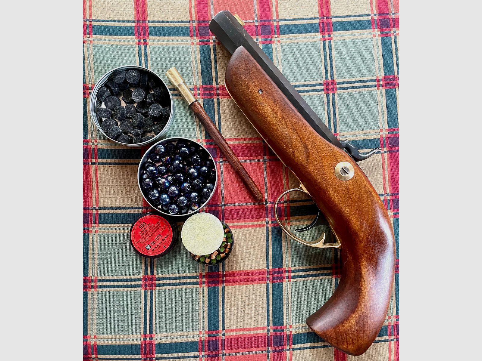Perkussionspistole  Dikar .45  Blackpowder