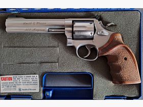 Revolver Smith & Wesson / 686 Target Champion .357 Magnum à vendre.