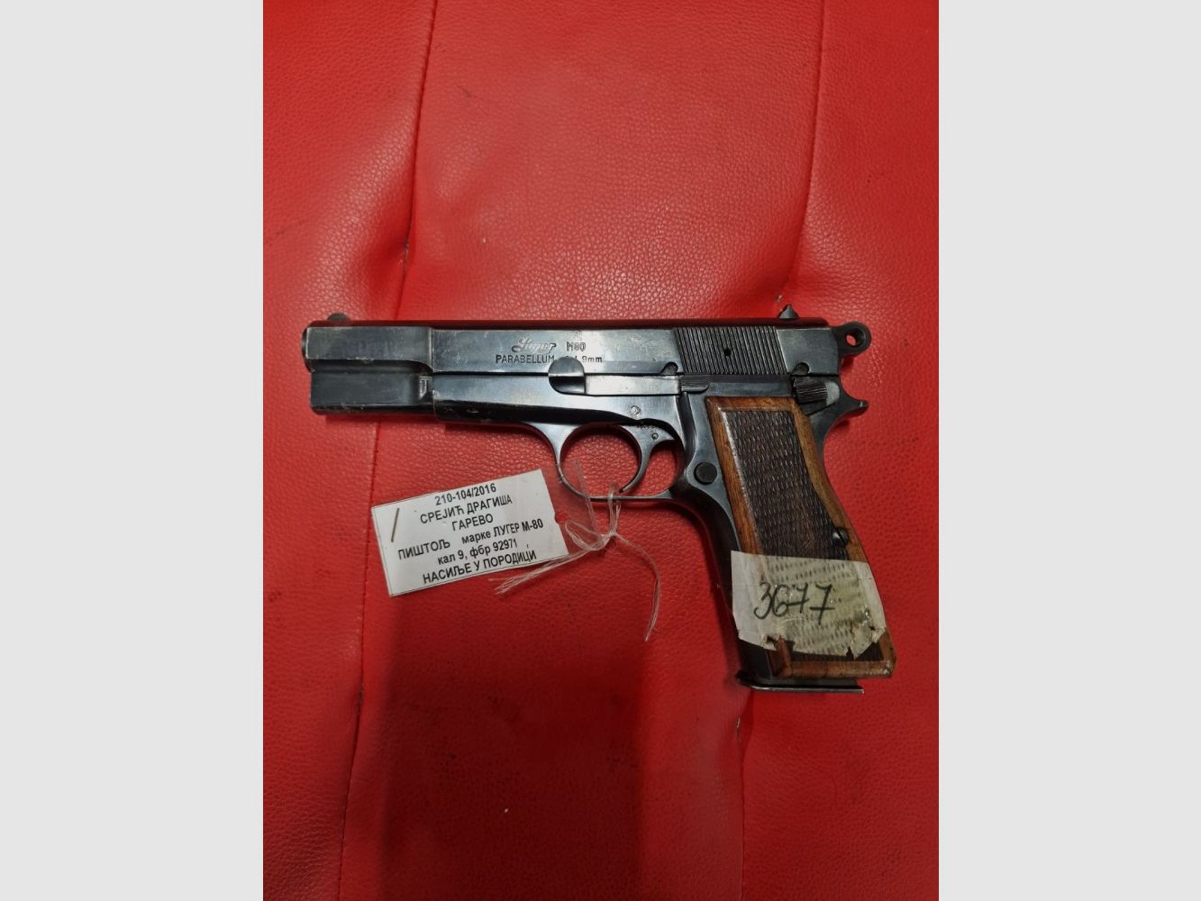 LUGER M80 (oude invoer), 9x19mm (gebruikt), afbeelding 1 van 2
