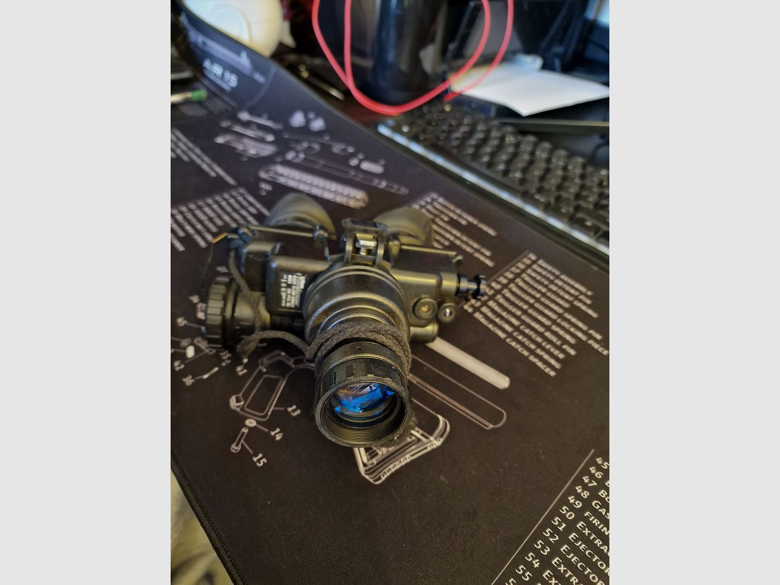 Nachtsichtgerät/Restlichtverstärker