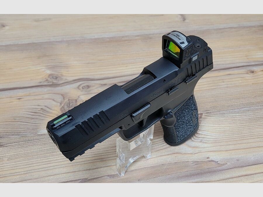 Sig Sauer P322 mit ROMEO-RS Compact Reflexvisier
