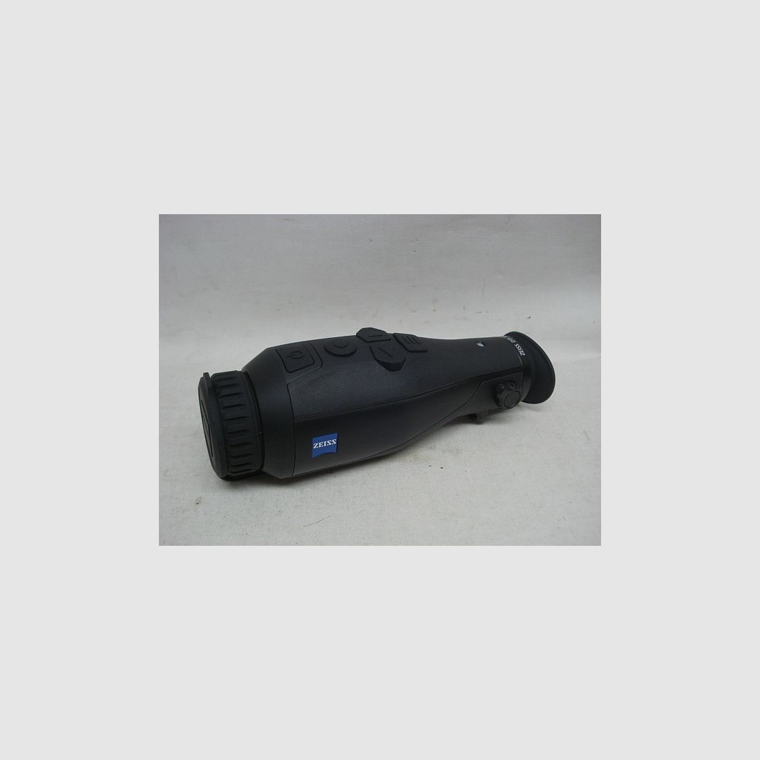 DTI 3/35 thermal image - Range: 1235 m
