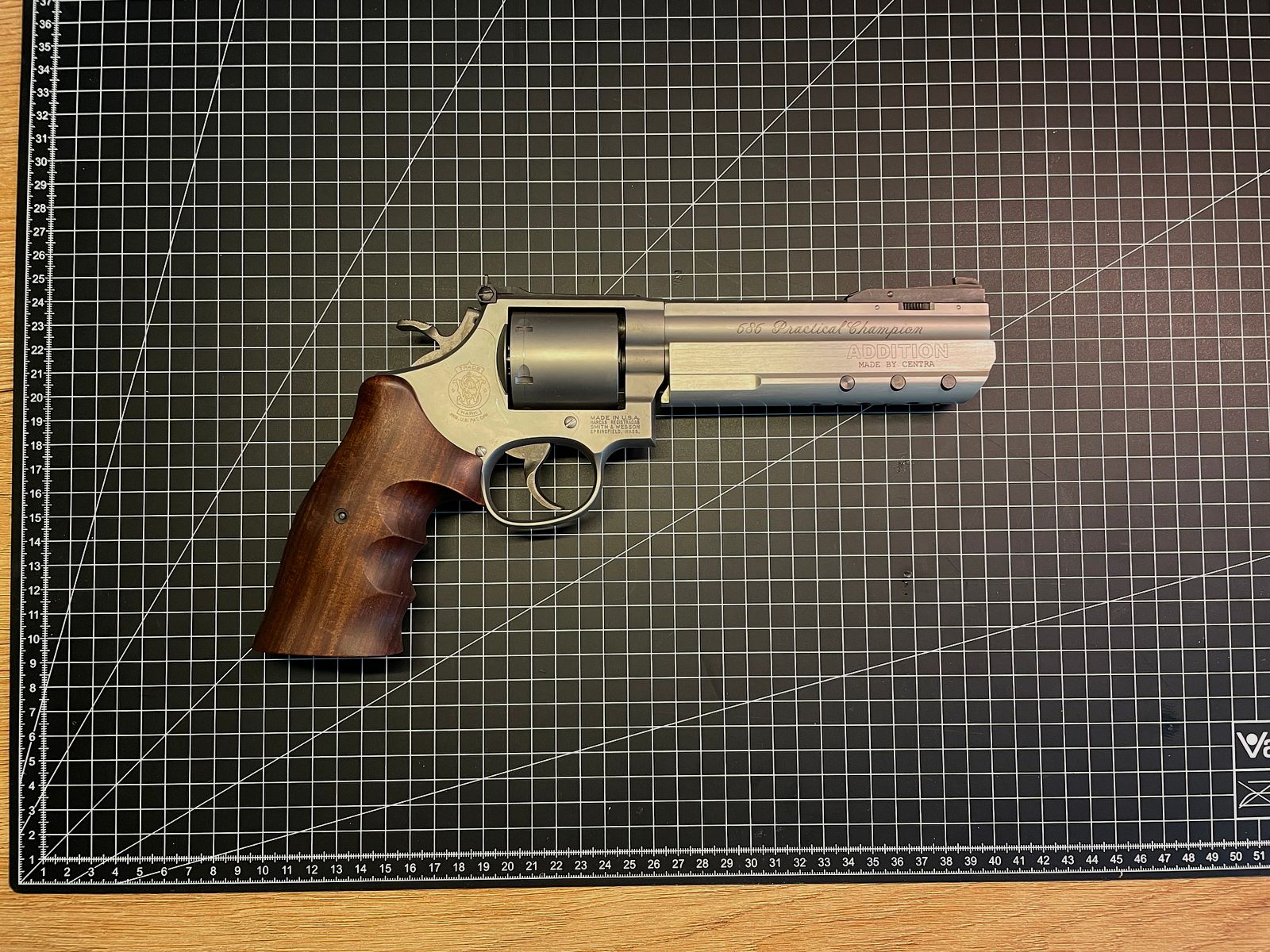 Smith & Wesson 686 Practical Champion