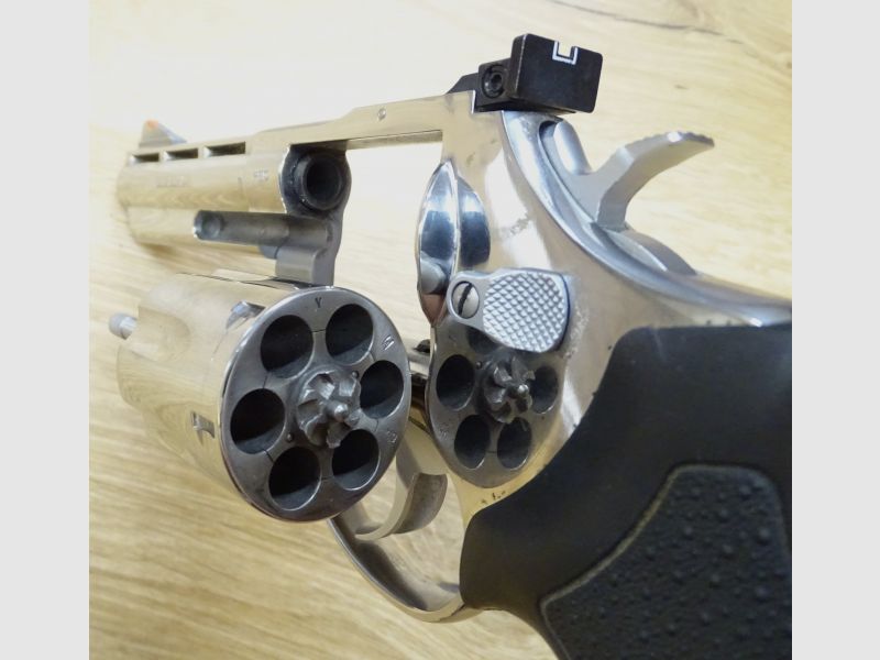 Taurus Revolver Kaliber.357 Mag. Fangschußrevolver