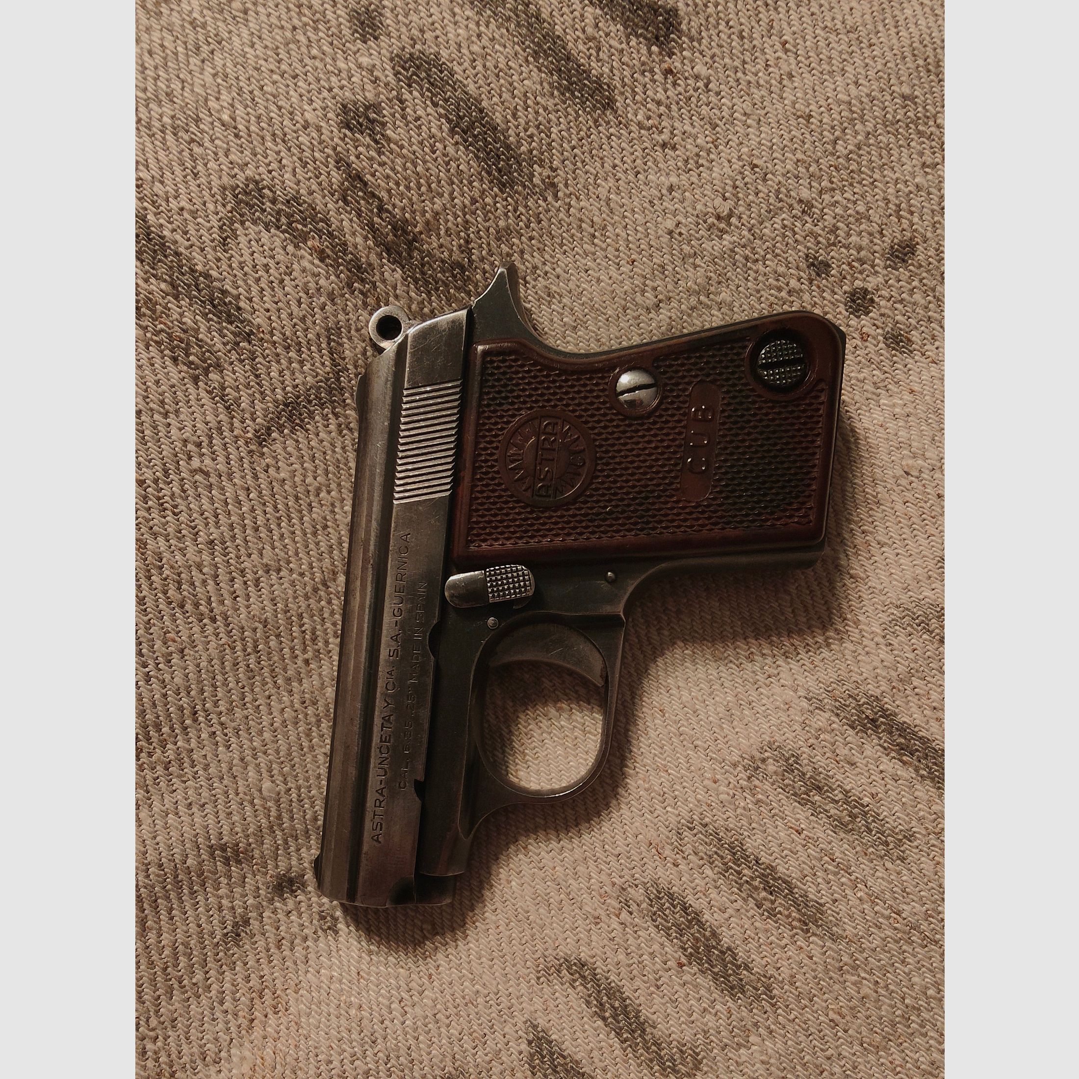 Pistola tascabile Astra Cup 6,35 Browning