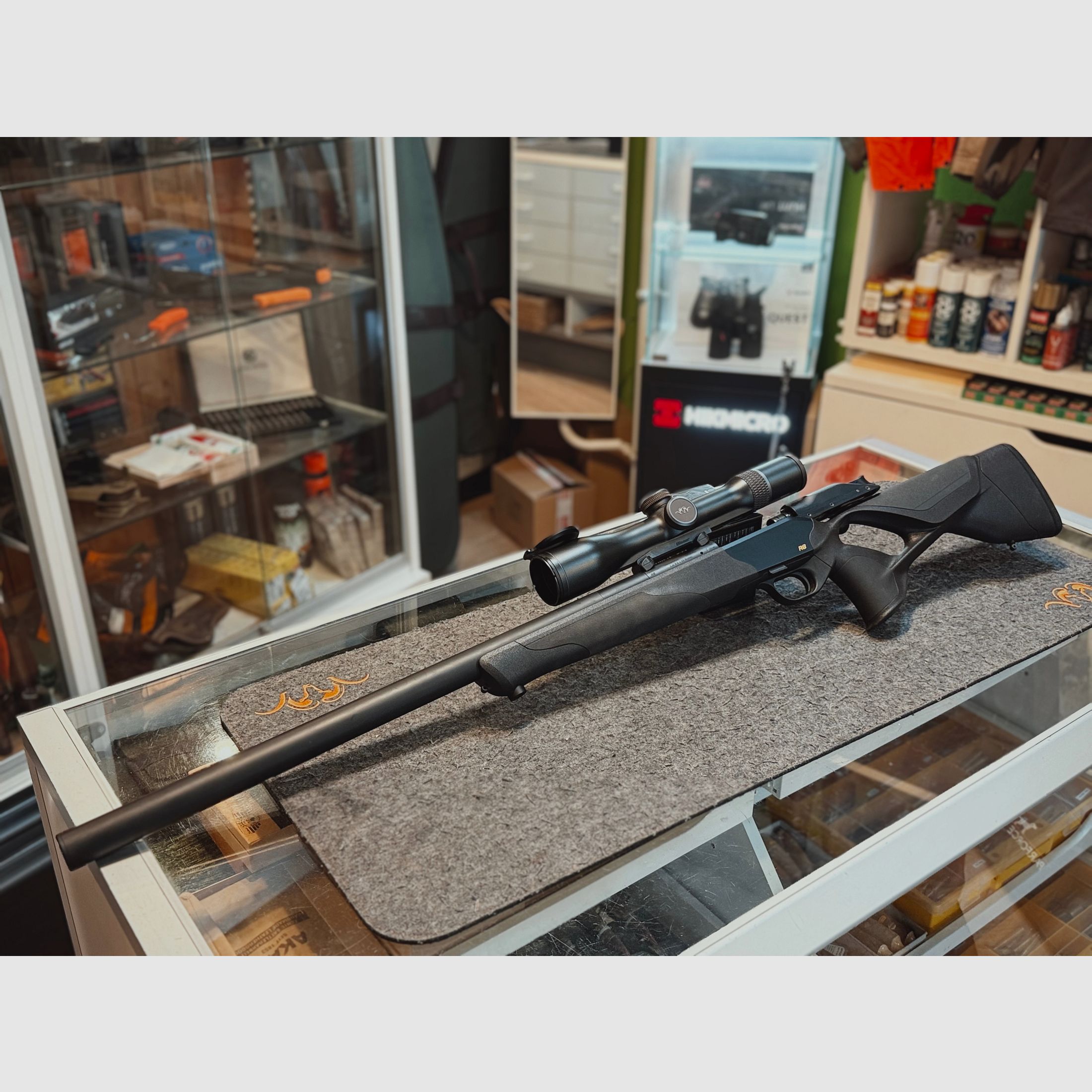 Blaser R8 Ultimate Silence paquete completo