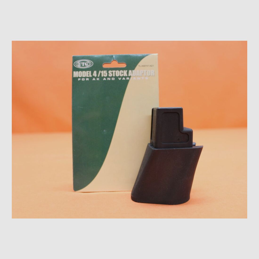 UTG - Leapers Kalashnikov AKM: Adattatore UTG (TL-A68747-AD1) Modello 4/15 per AR-15 Carabina con calcio scorrevole / tubo di buffer