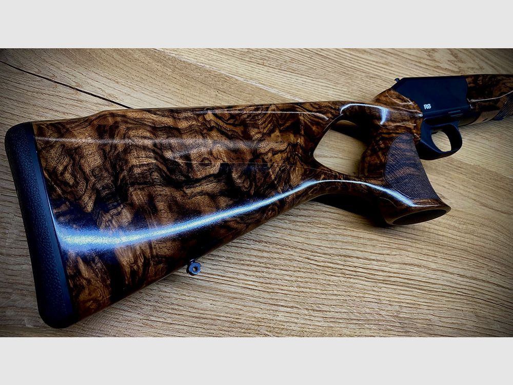 Blaser R8 Success Culata / Clase de madera 9 / Super acabado / CULATA DE SUEÑO DE CLASE EXTRA