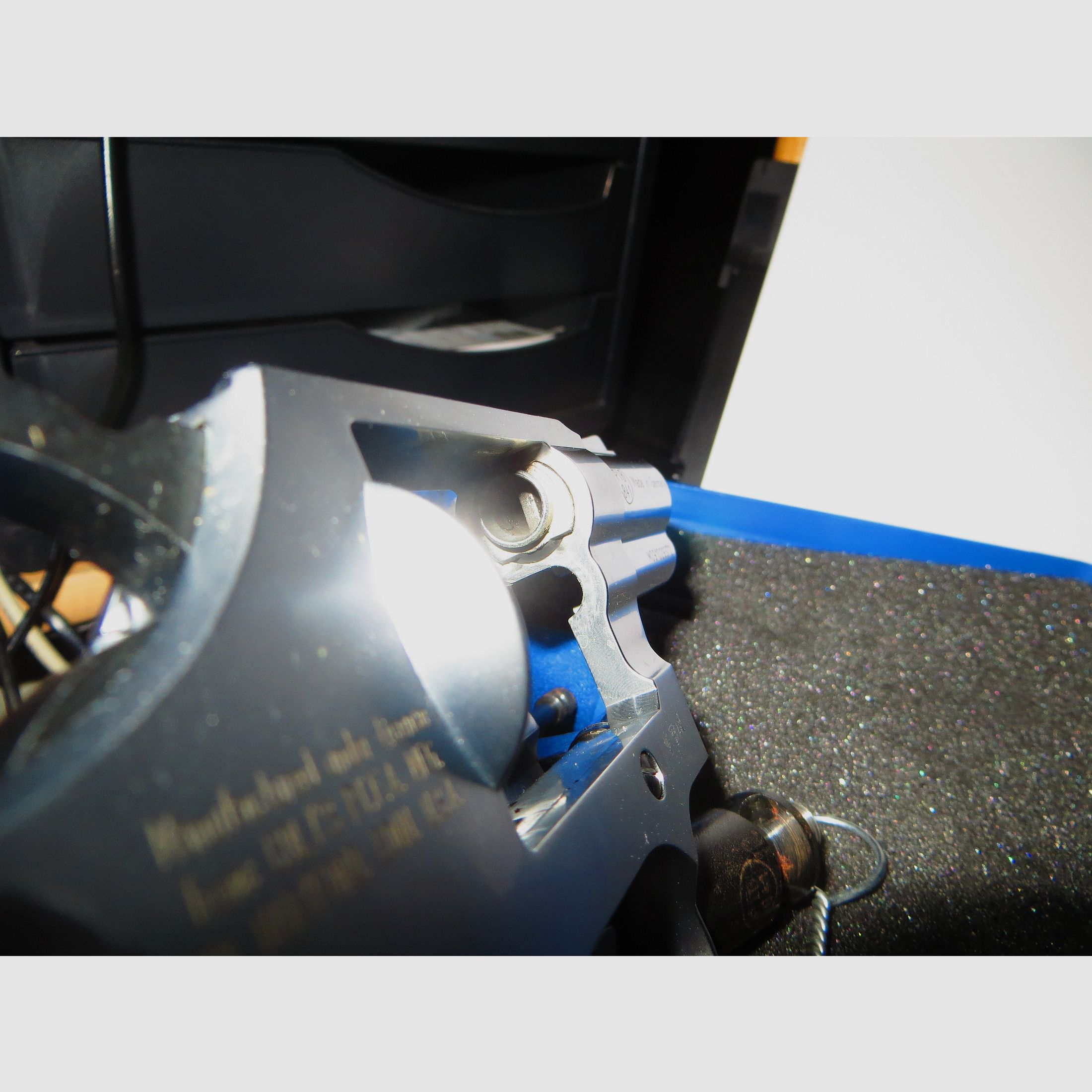 COLT Detective Spezial (Nickel) Cal. 380 RK (9mm) Knall (ungeschossen)