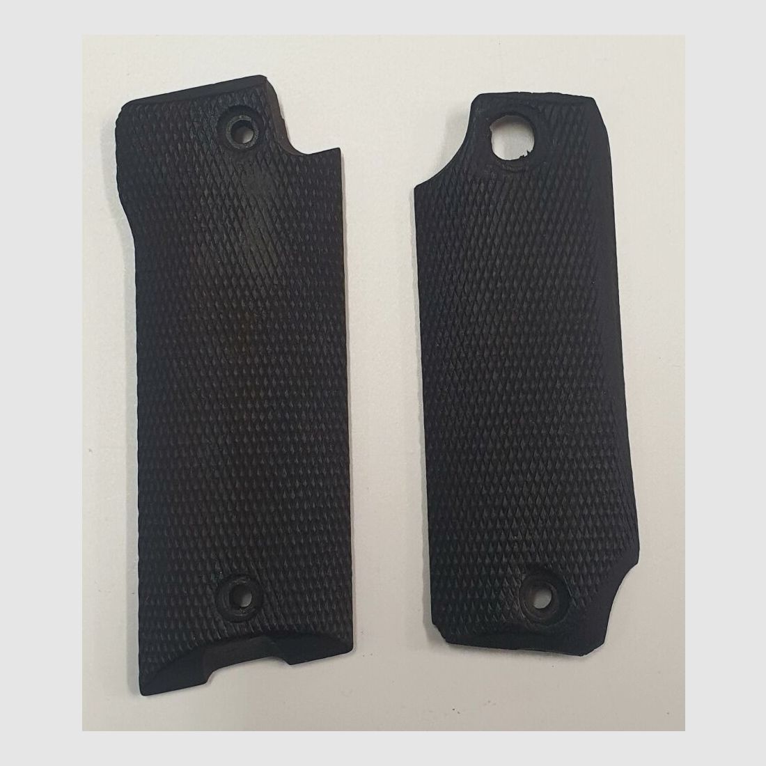 Astra grip scales made of wood for Astra model 600