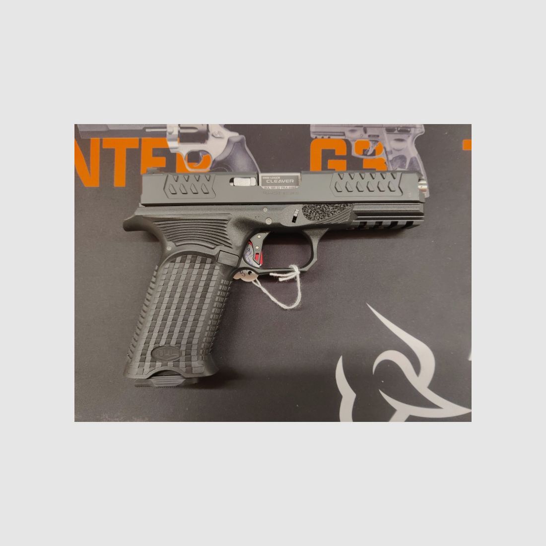 Bul Armory Axe FS Cleaver Schwarz 9mm, Bild 2 von 3