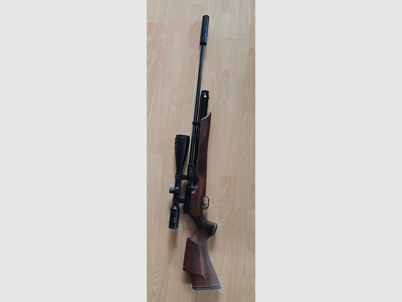 Weihrauch HW 100 mit Zubehör 