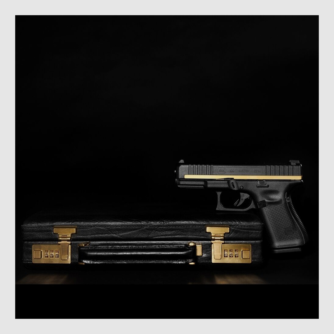 Glock Pistol G44 Special Edition Golden Line .22 lfb.